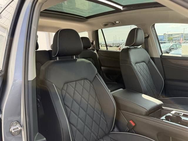 New 2026 Volkswagen Atlas SEL Premium R-Line image 21