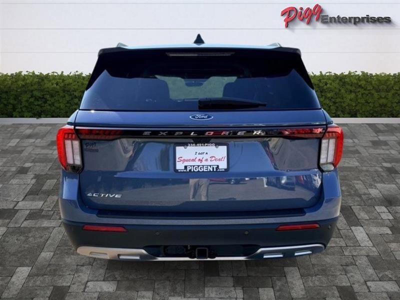 Used 2026 Ford Explorer Active w/ Active Comfort Package image 9