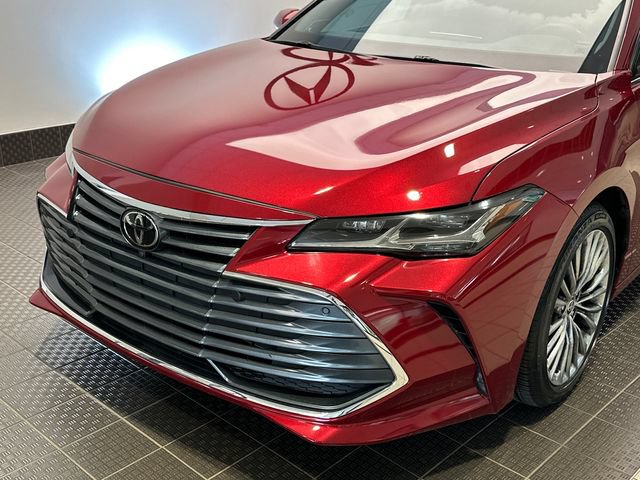 Used 2022 Toyota Avalon Limited w/ Advanced Safety Package FWD image 8