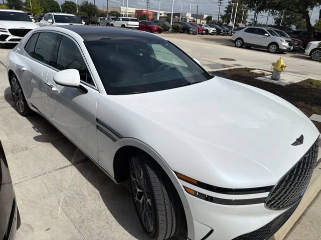 Used 2024 Genesis G90 3.5T AWD/4WD image 4