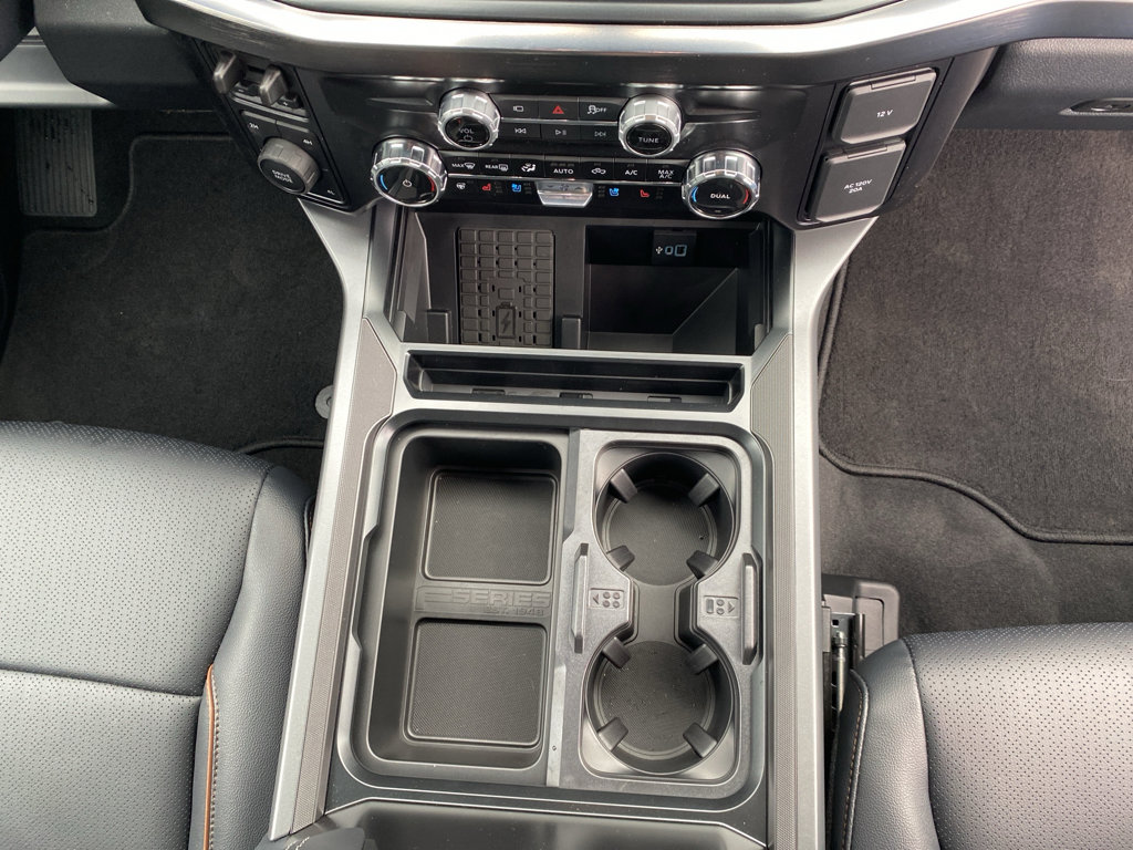 New 2026 Ford F350 Lariat w/ Lariat Premium Package image 12