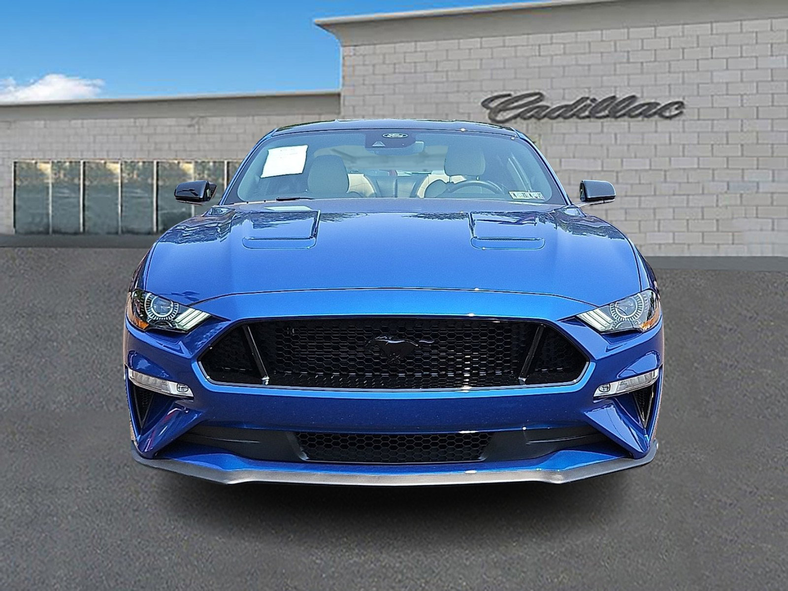 Used 2022 Ford Mustang GT Premium w/ Black Accent Package RWD image 2