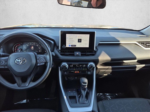 Used 2024 Toyota RAV4 XLE w/ Convenience Package FWD image 18