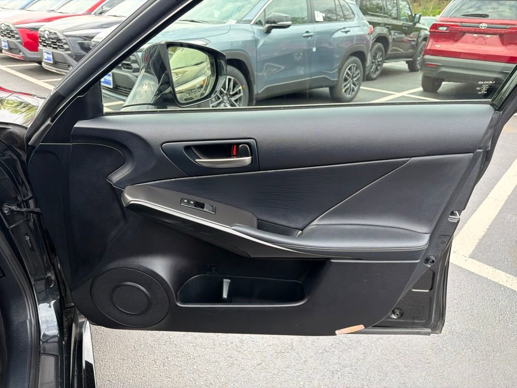 Used 2022 Lexus IS 350 F Sport w/ Memory Package AWD/4WD image 10