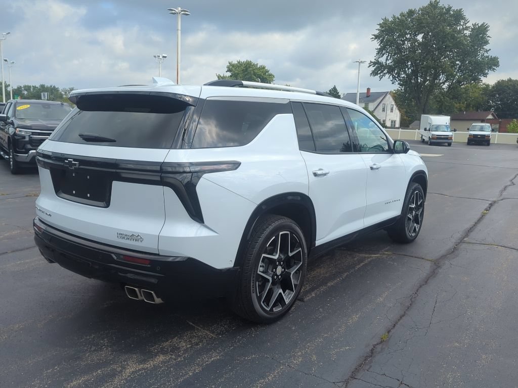 Certified 2026 Chevrolet Traverse High Country AWD/4WD image 9
