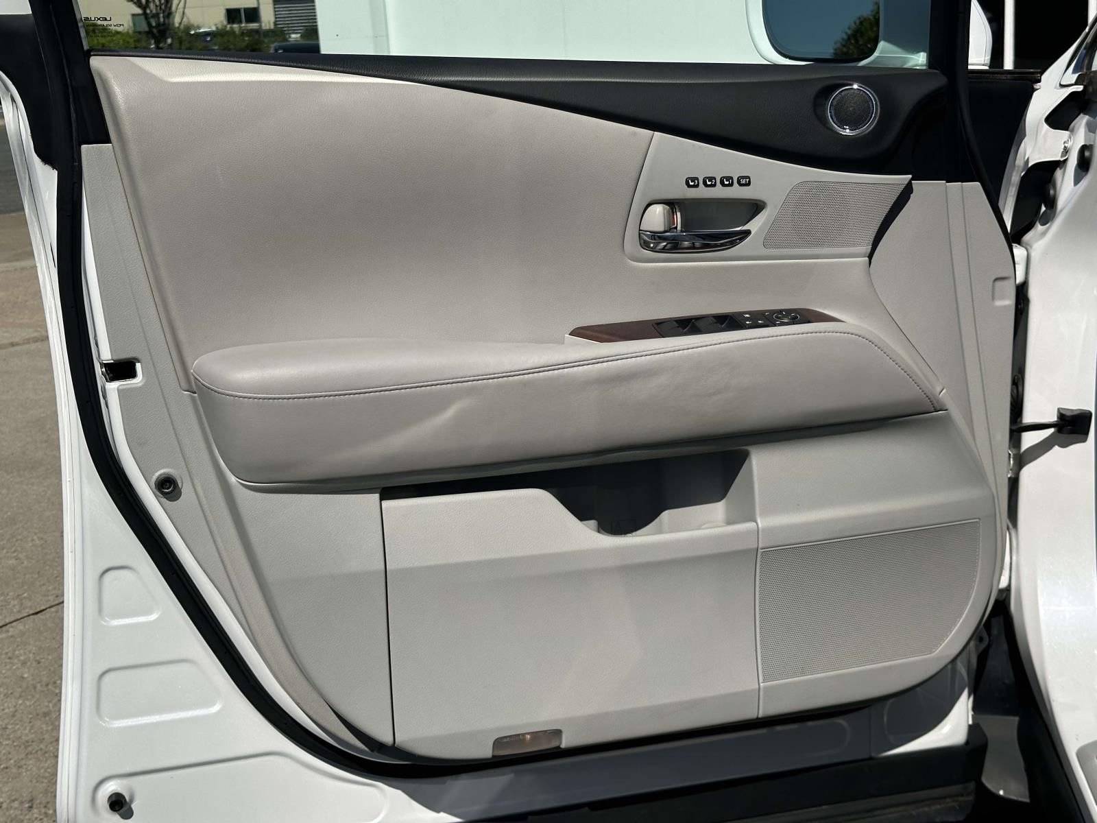 Used 2012 Lexus RX 350 AWD w/ Premium Pkg image 15