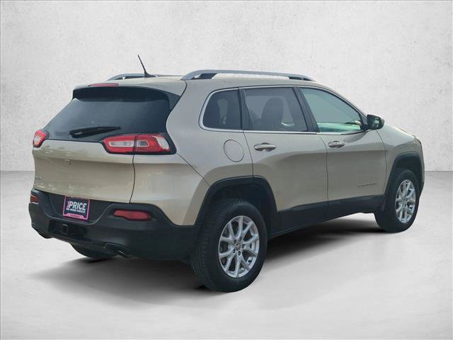 Used 2014 Jeep Cherokee Latitude w/ Comfort/Convenience Group AWD/4WD image 5