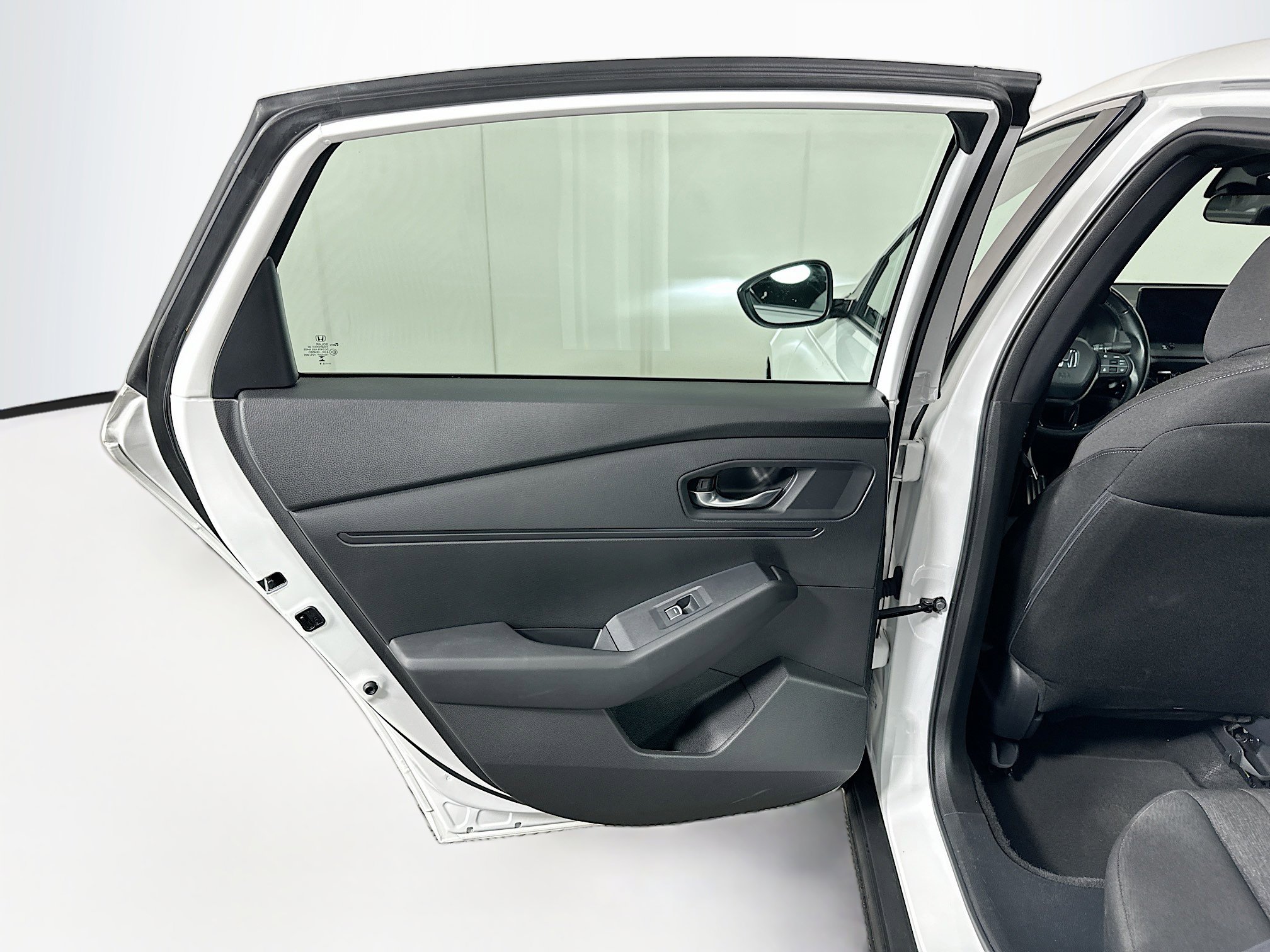 Used 2025 Honda Accord Sport image 26