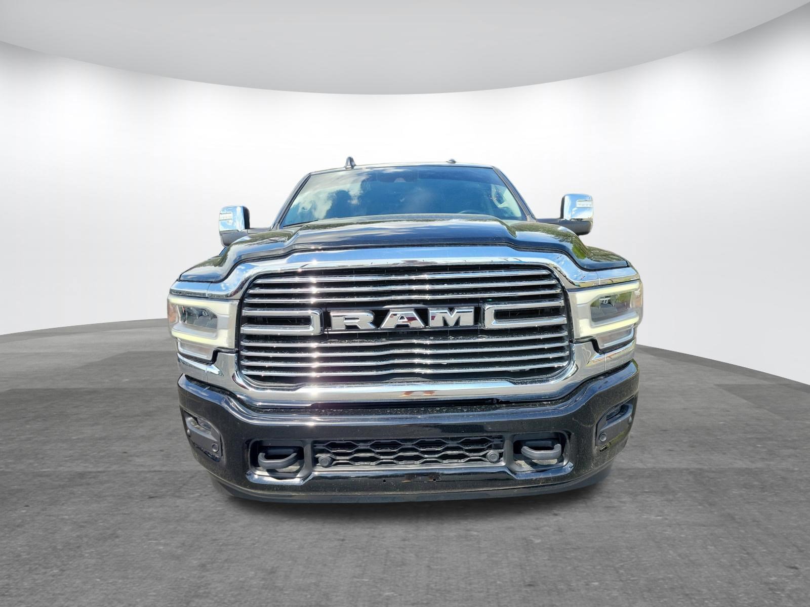Used 2024 RAM 2500 Laramie w/ Safety Group image 21