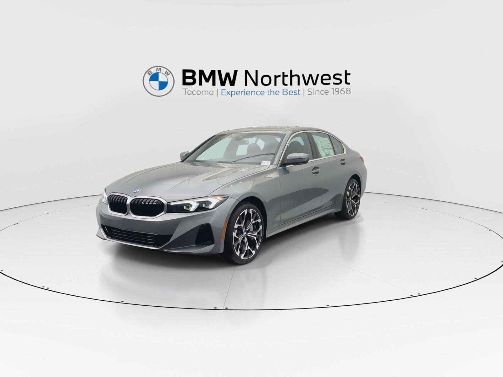 New 2026 BMW 330i xDrive Sedan w/ Premium Package AWD/4WD image 9