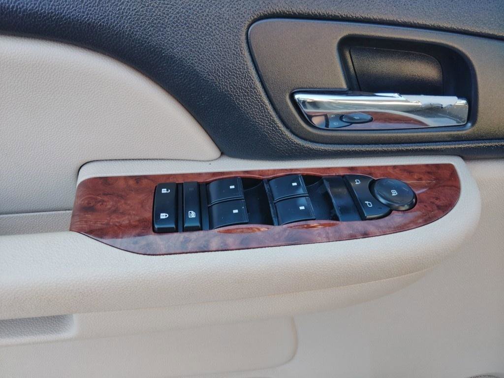 Used 2008 Chevrolet Tahoe LT image 13