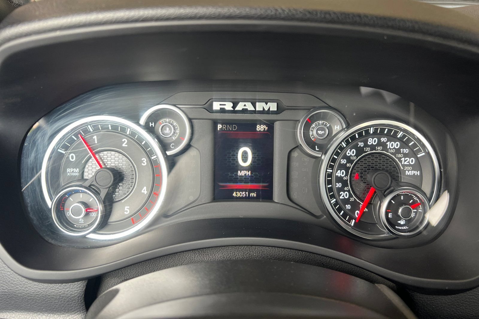 Used 2024 RAM 2500 Big Horn AWD/4WD image 24