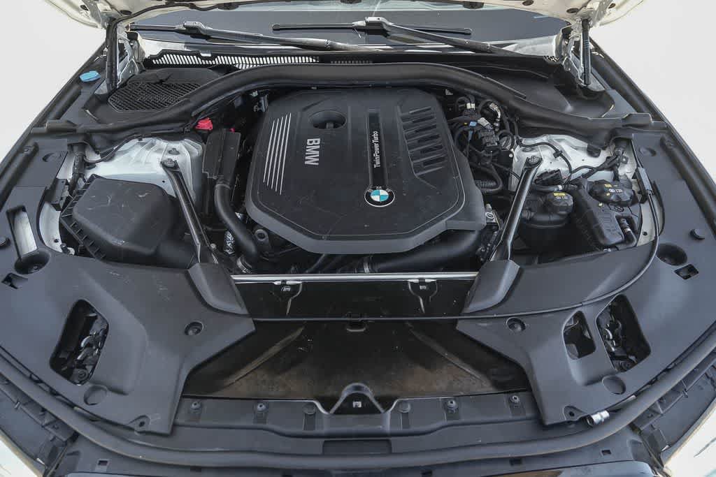 Used 2017 BMW 540i RWD image 28