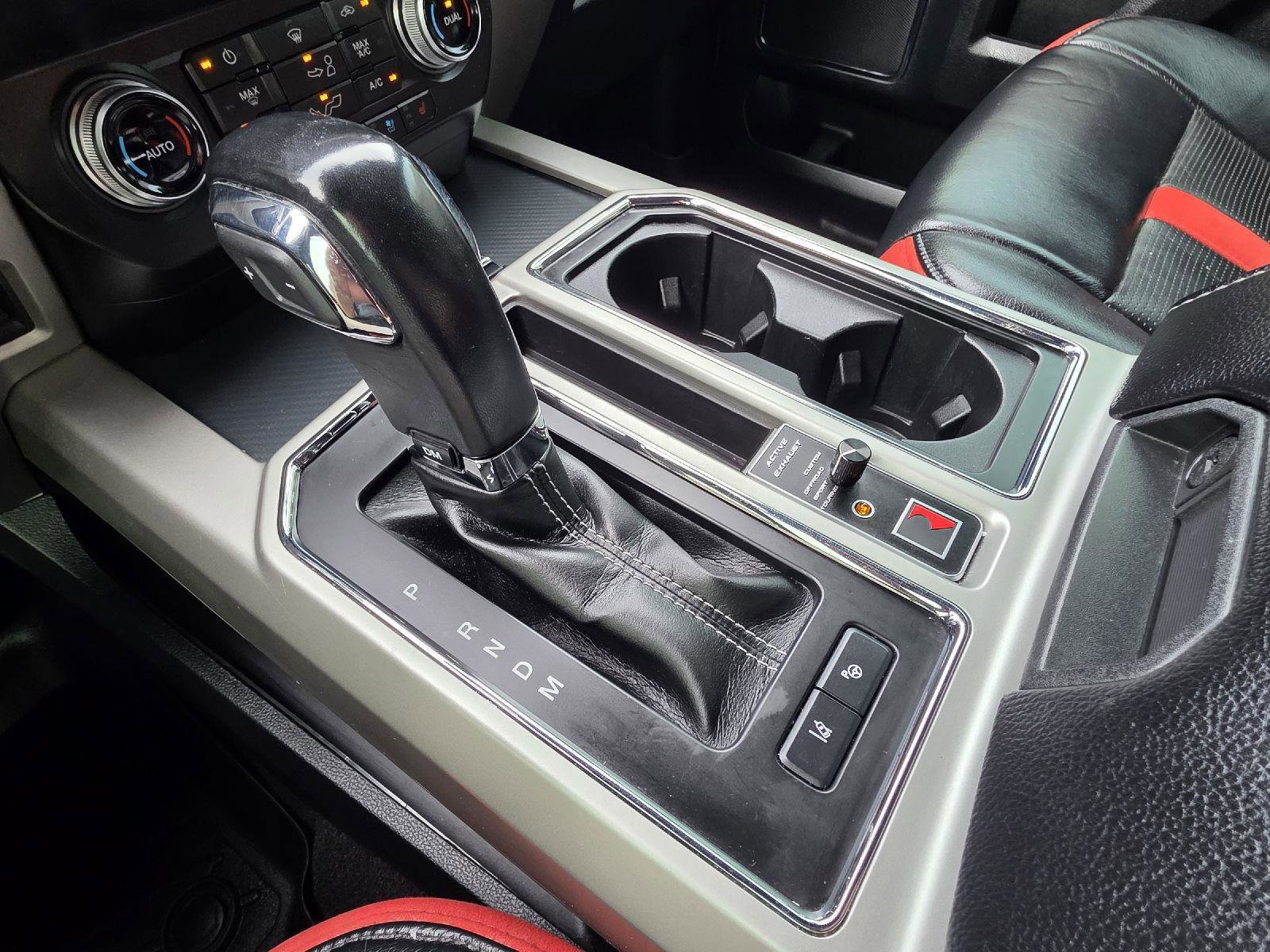 Used 2020 Ford F150 Lariat w/ Equipment Group 502A Luxury image 17