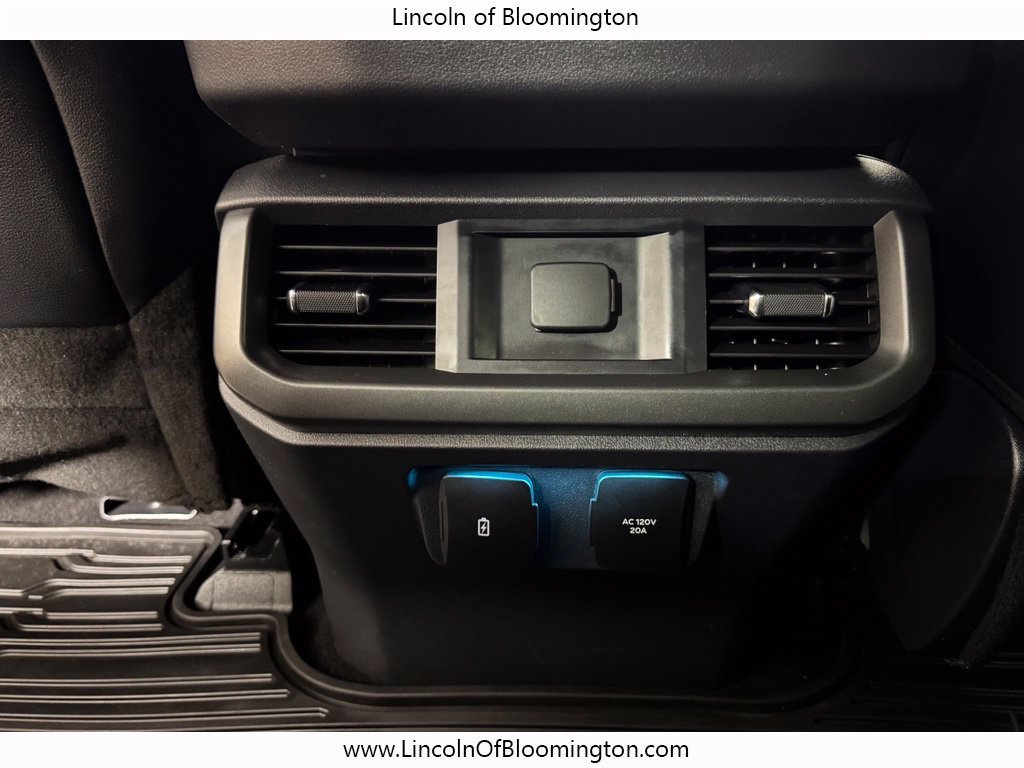 Used 2024 Ford F150 Lariat AWD/4WD image 12