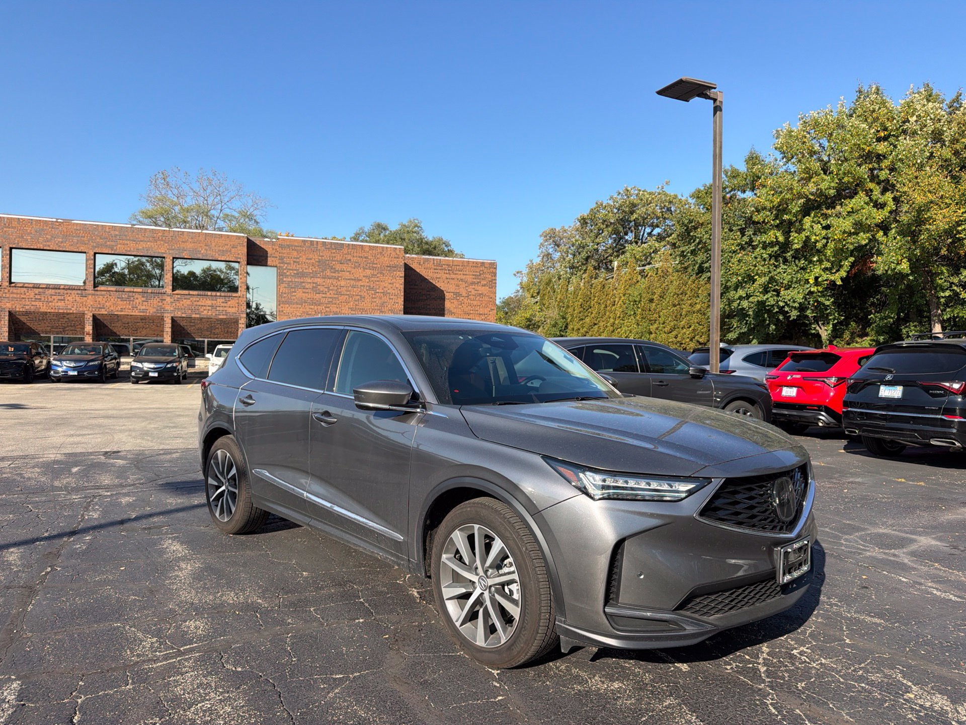 Used 2026 Acura MDX w/ Technology Package AWD/4WD image 8