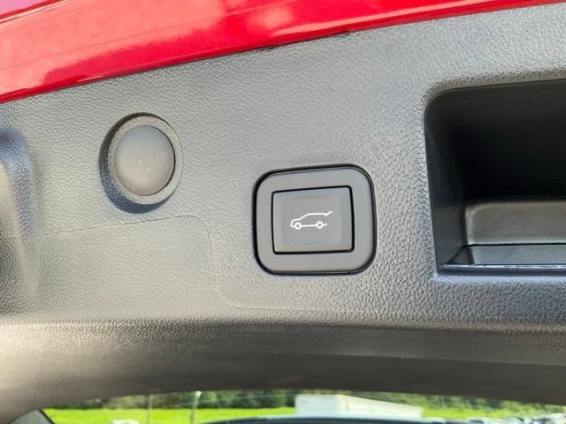 New 2026 GMC Terrain AT4 w/ Convenience Package III AWD/4WD image 18