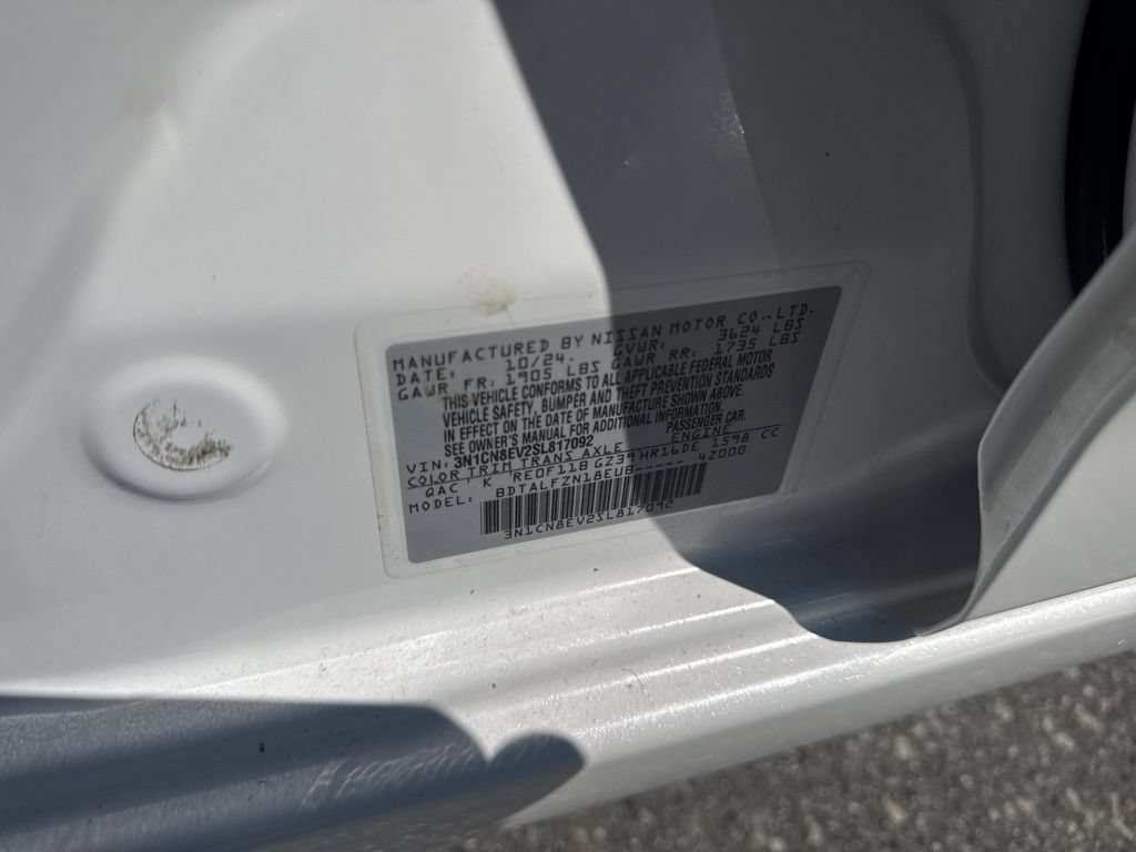 Used 2025 Nissan Versa SV FWD image 31