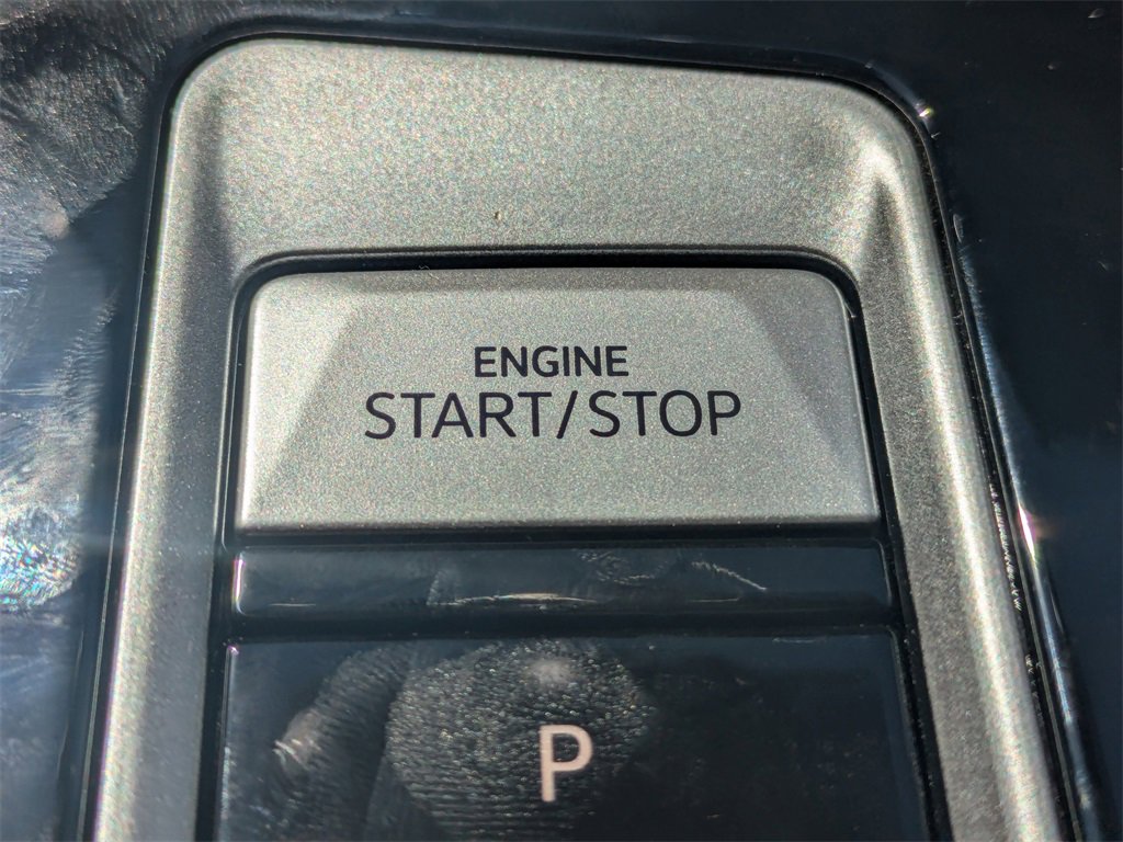 New 2026 Volkswagen Atlas Cross Sport SE image 35