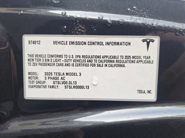Used 2025 Tesla Model 3 Long Range image 22