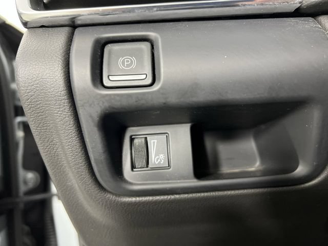 Certified 2024 Cadillac CT5 Luxury w/ Cold Weather Package AWD/4WD image 18
