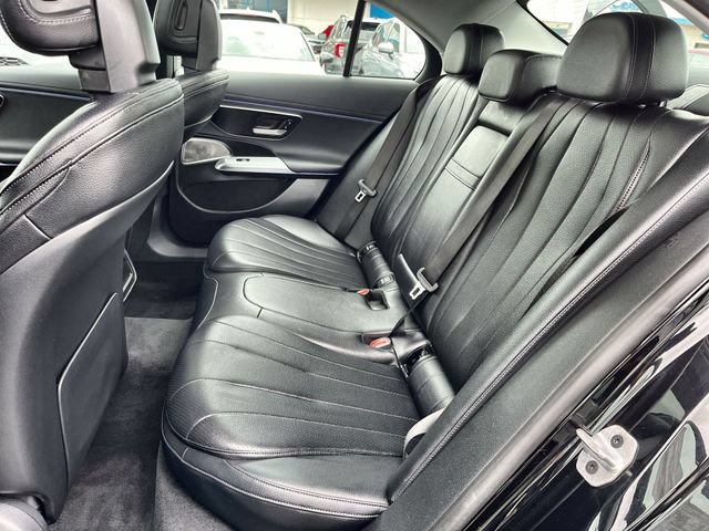 Used 2024 Mercedes-Benz E 350 4MATIC Sedan image 26