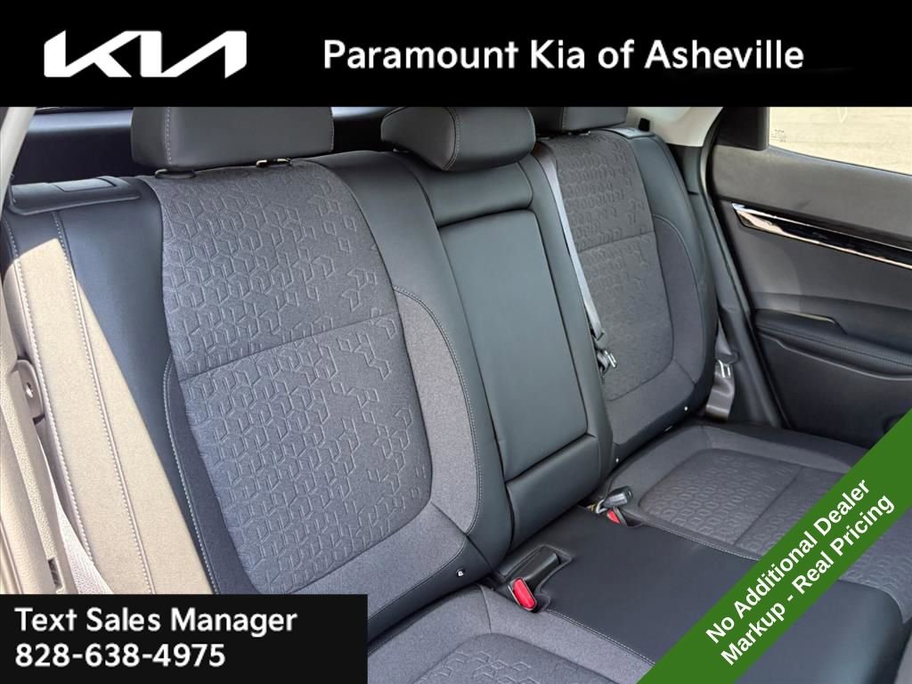 New 2026 Kia Seltos S image 21