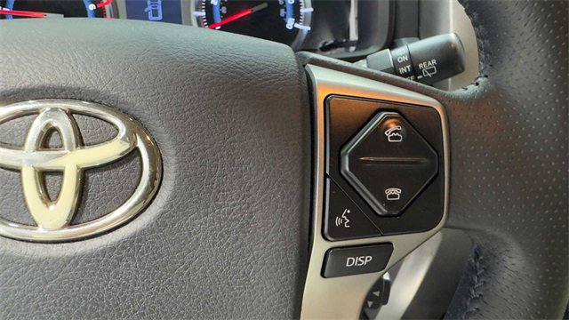 Used 2015 Toyota 4Runner Limited image 25