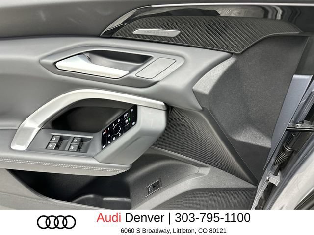Used 2025 Audi Q5 Premium w/ Premium Plus AWD/4WD image 13