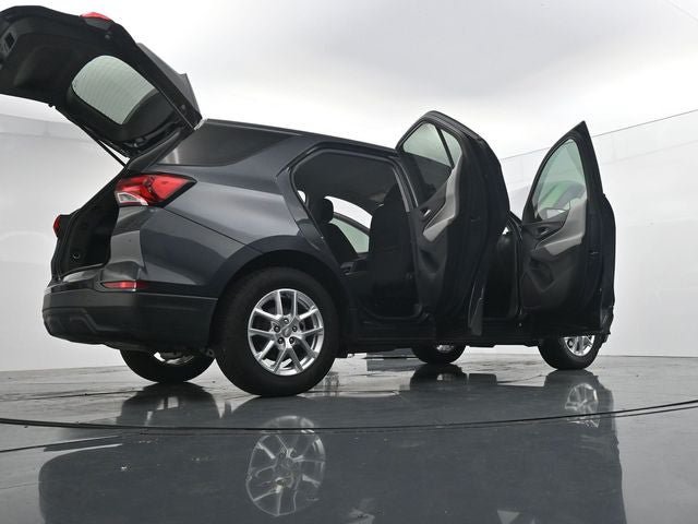 Used 2022 Chevrolet Equinox LS w/ LS Convenience Package FWD image 48