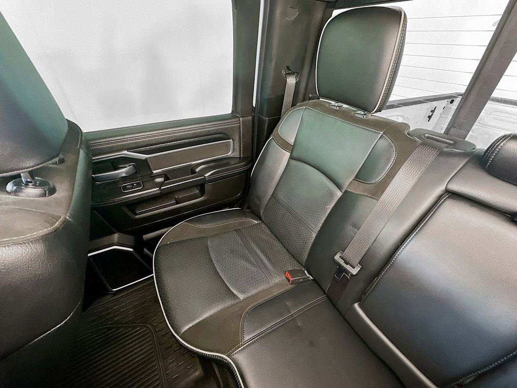 Used 2024 RAM 2500 Laramie w/ Sport Appearance Package image 12