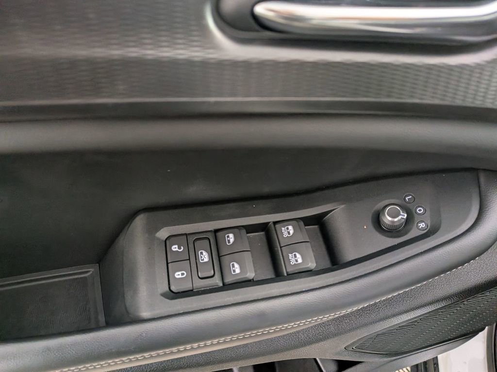 Certified 2024 Jeep Grand Cherokee Altitude image 15