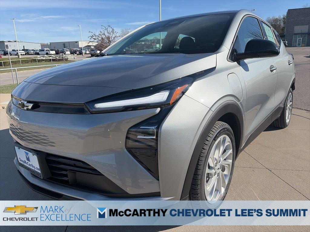 New 2027 Chevrolet Bolt LT w/ Comfort Package FWD image 4