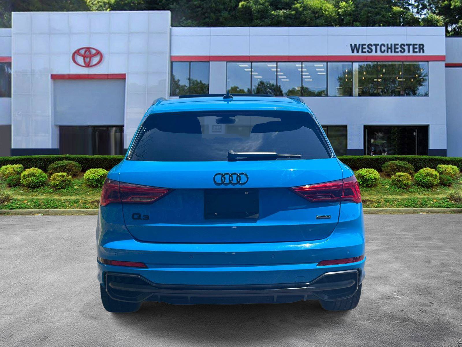 Used 2022 Audi Q3 2.0T Premium Plus w/ Premium Plus Package AWD/4WD image 6