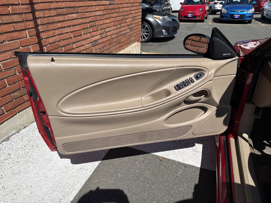 Used 2000 Ford Mustang GT RWD image 18