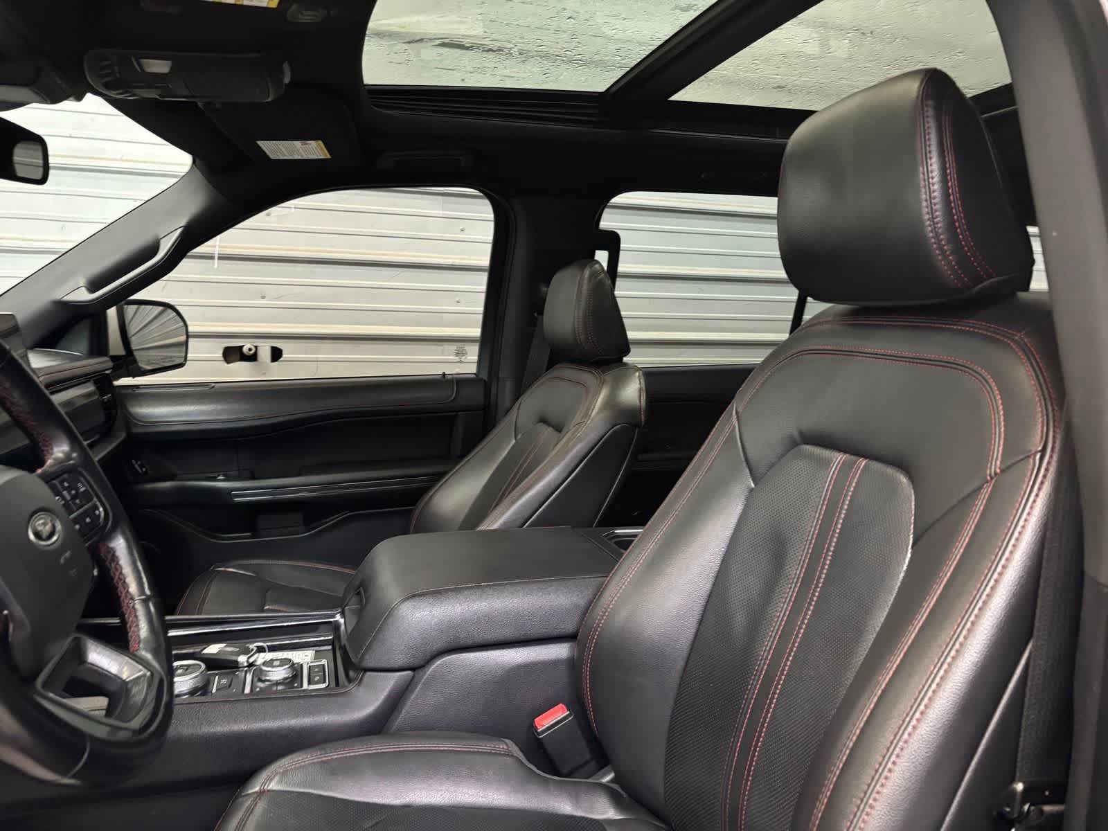 Used 2022 Ford Expedition Max Limited AWD/4WD image 13