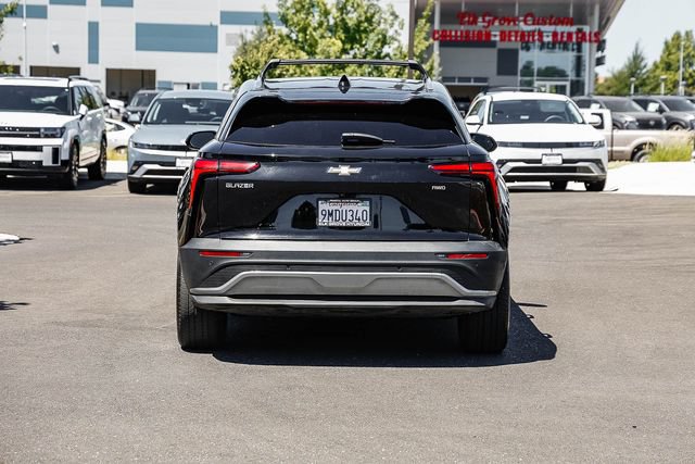 Used 2024 Chevrolet Blazer EV LT AWD/4WD image 4