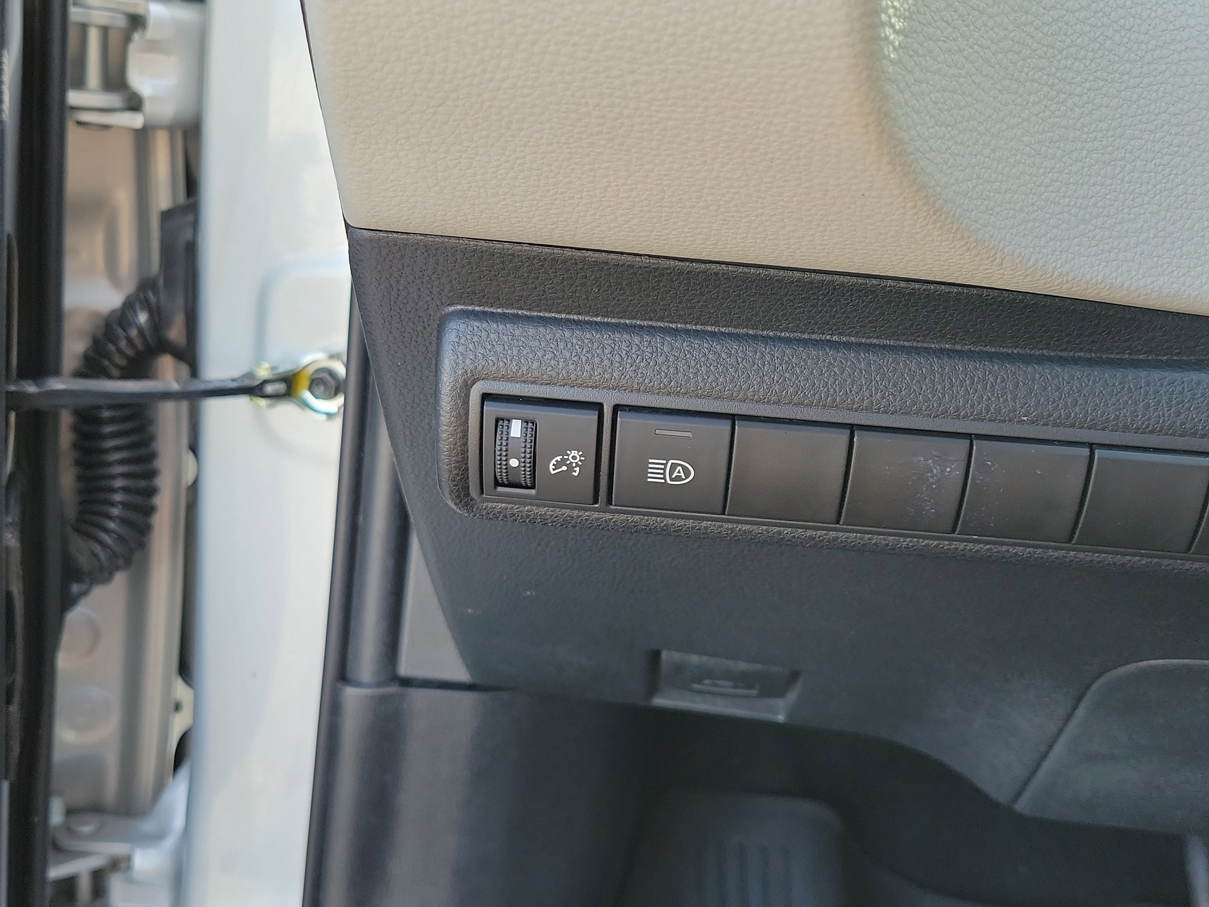 Certified 2023 Toyota Corolla LE FWD image 26