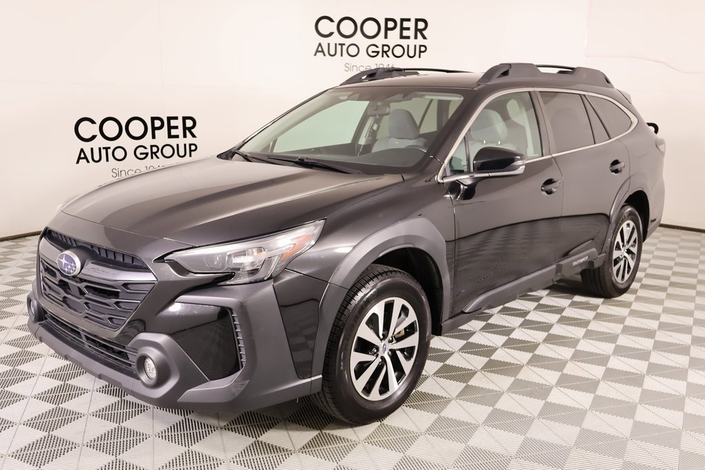 Used 2023 Subaru Outback Premium image 10