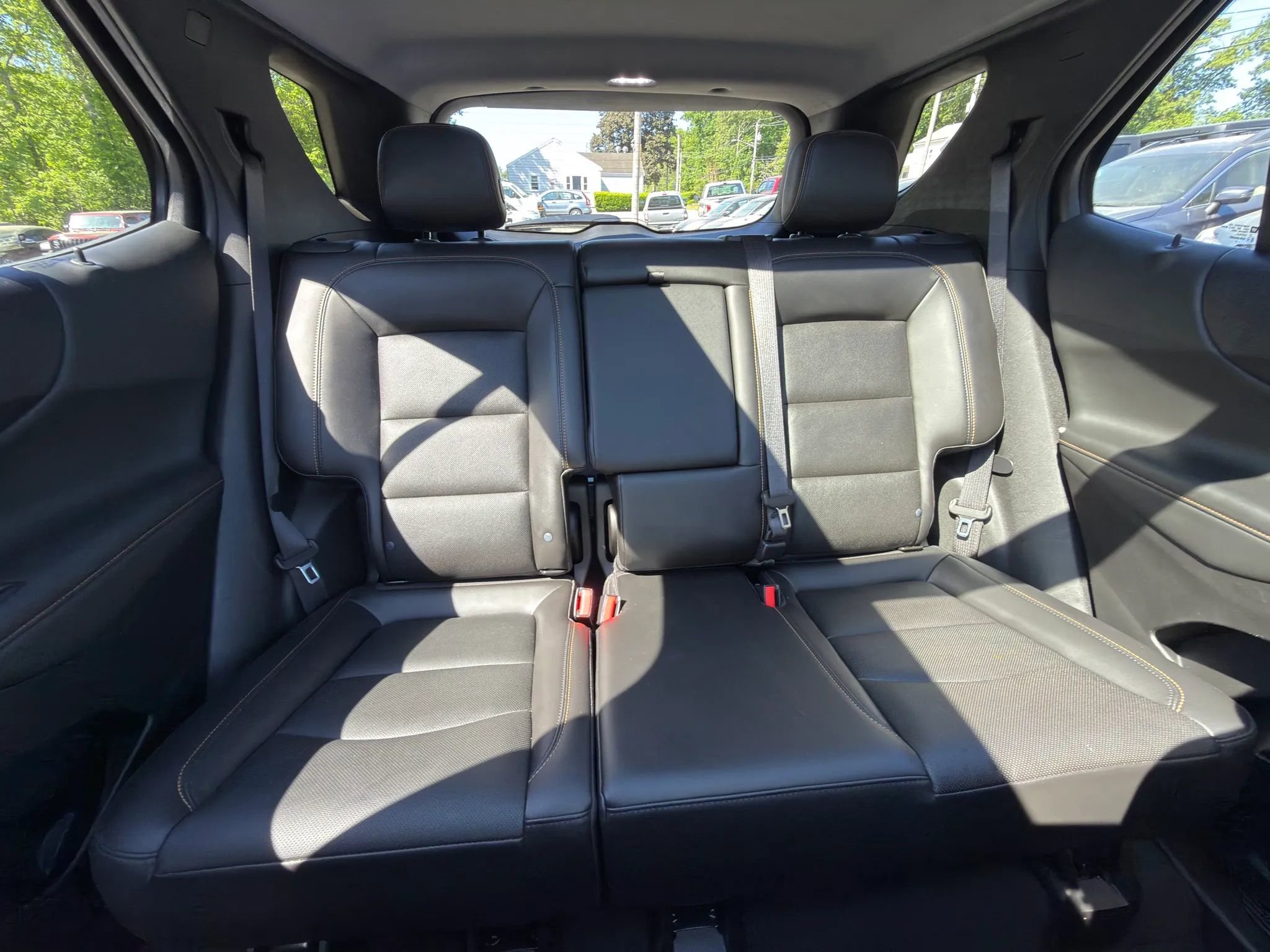 Used 2020 Chevrolet Equinox Premier AWD/4WD image 24