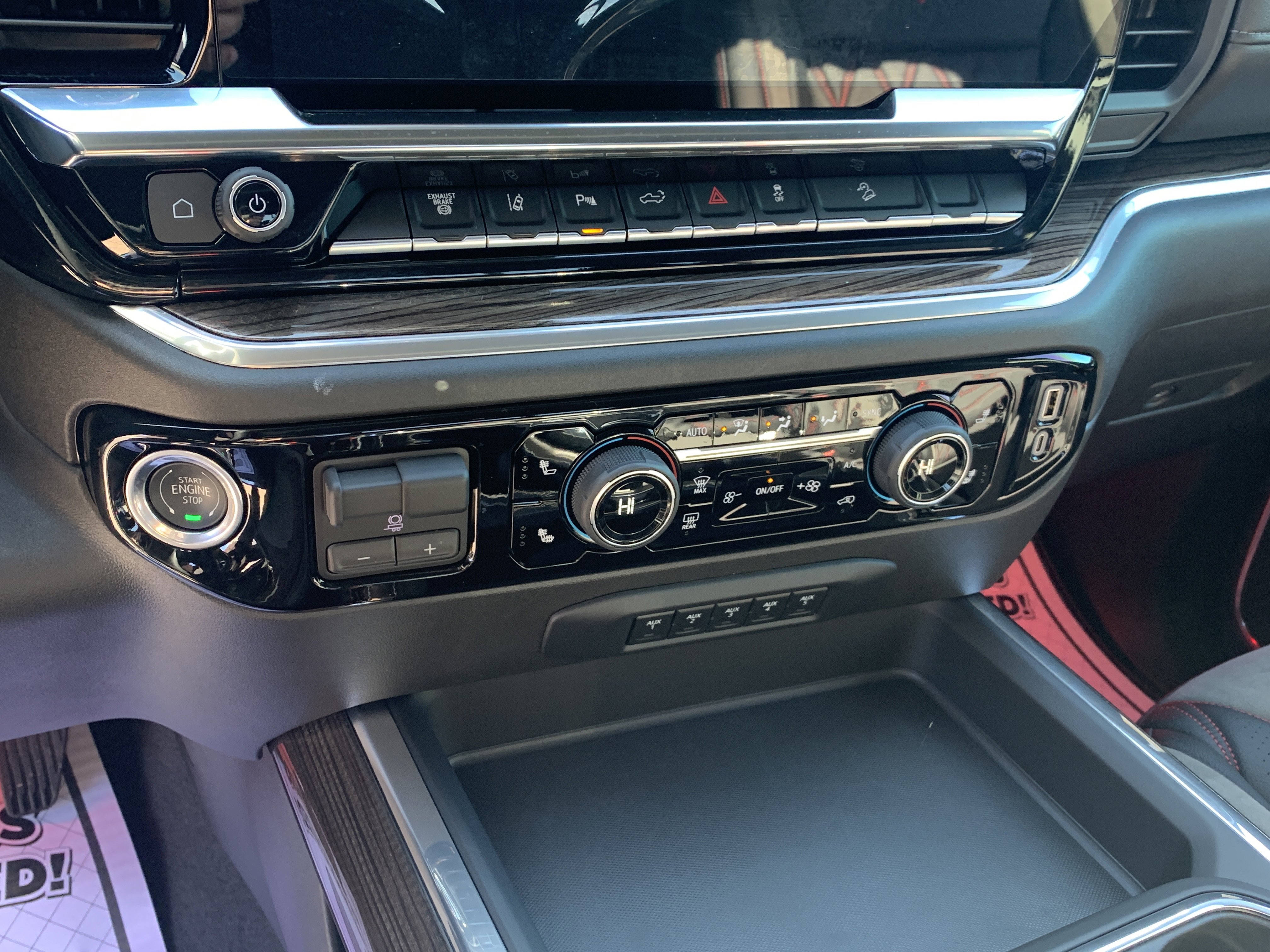 New 2025 Chevrolet Silverado 2500 LT w/ Trail Boss Package AWD/4WD image 18