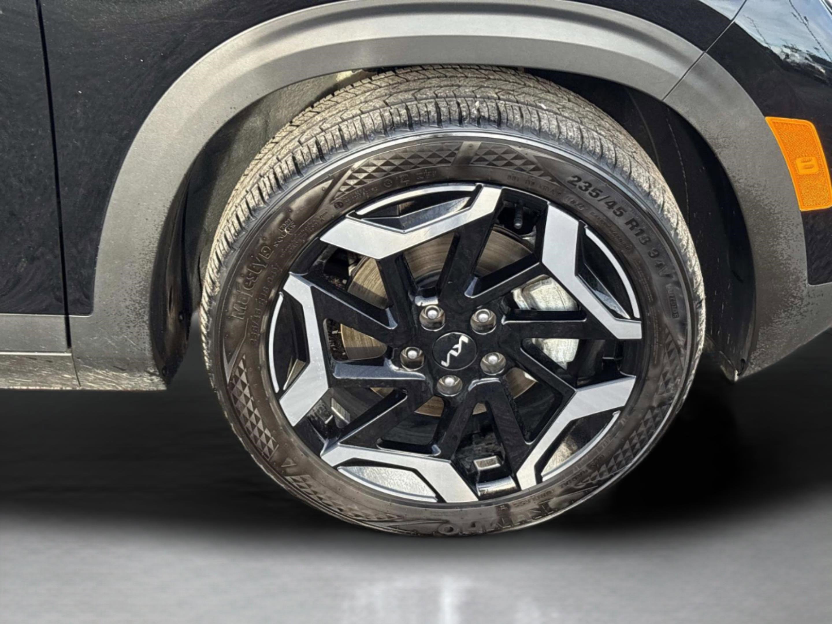 Used 2024 Kia Seltos SX w/ SX Sunroof Package image 9