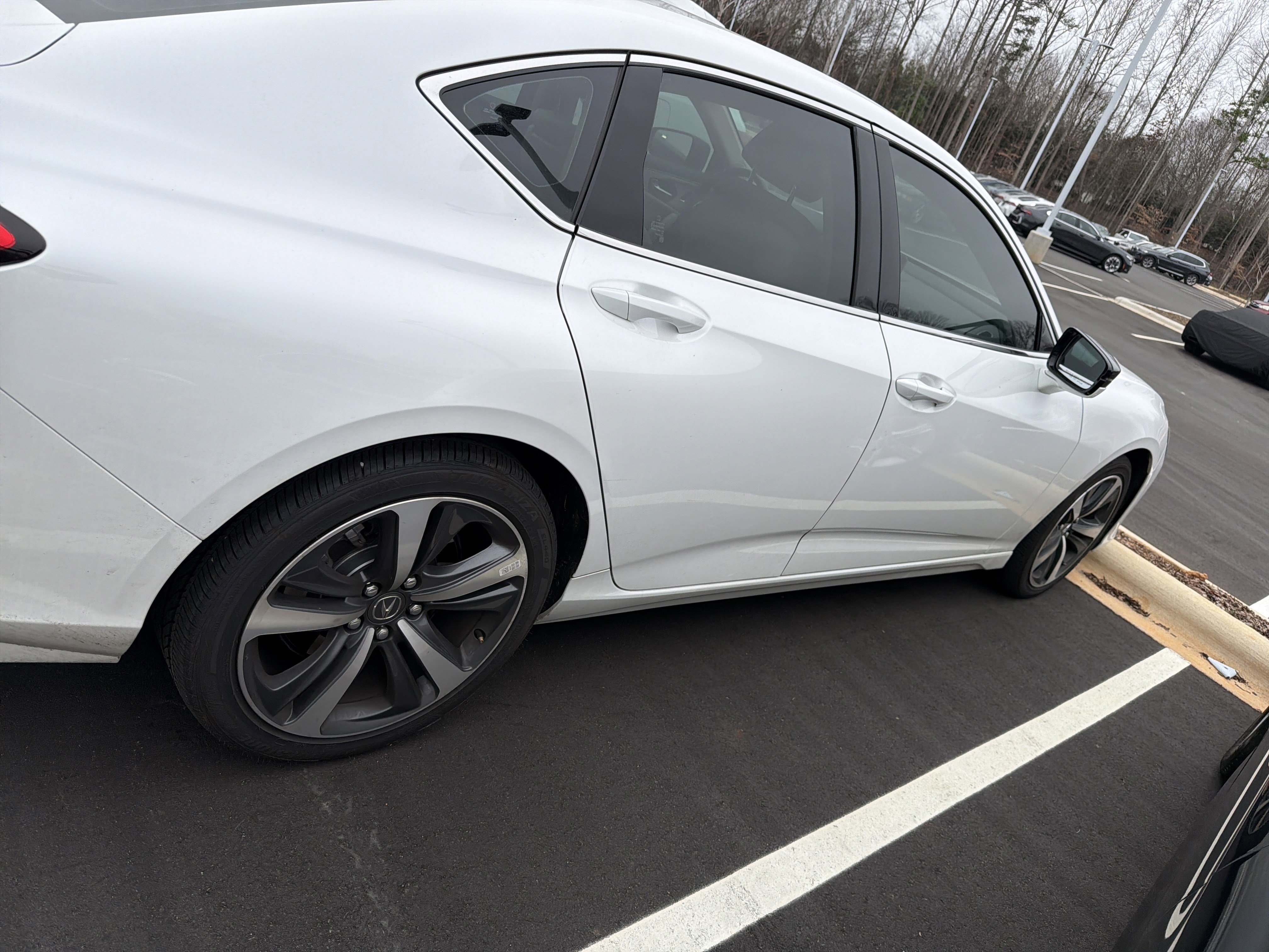 Certified 2025 Acura TLX w/ Technology Package image 11
