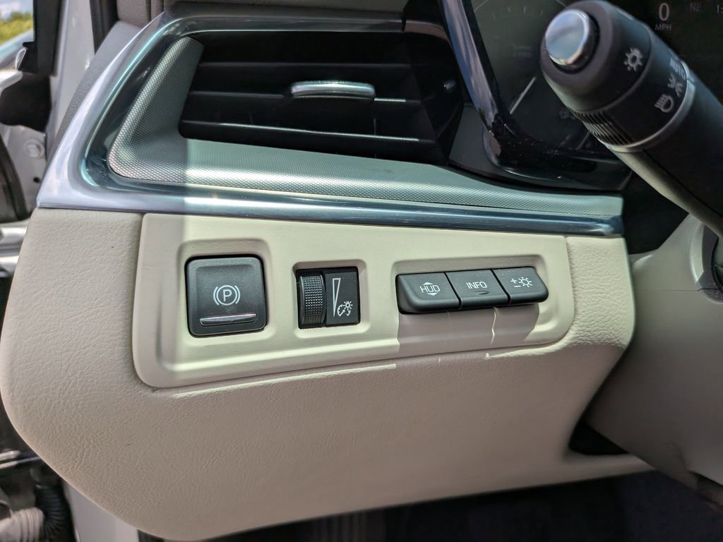 Used 2020 Cadillac XT5 Premium Luxury FWD image 27