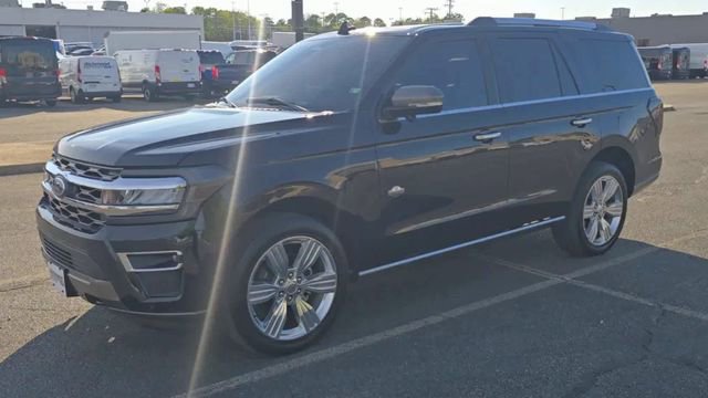 Certified 2024 Ford Expedition King Ranch AWD/4WD image 5