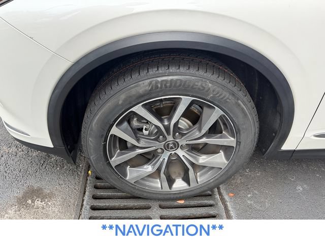 Certified 2024 Acura MDX w/ Technology Package FWD image 3