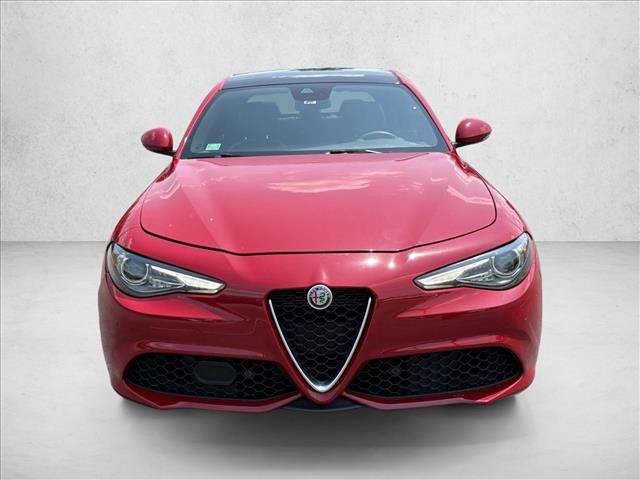 Used 2022 Alfa Romeo Giulia Ti w/ Active Assist Plus Package RWD video 2