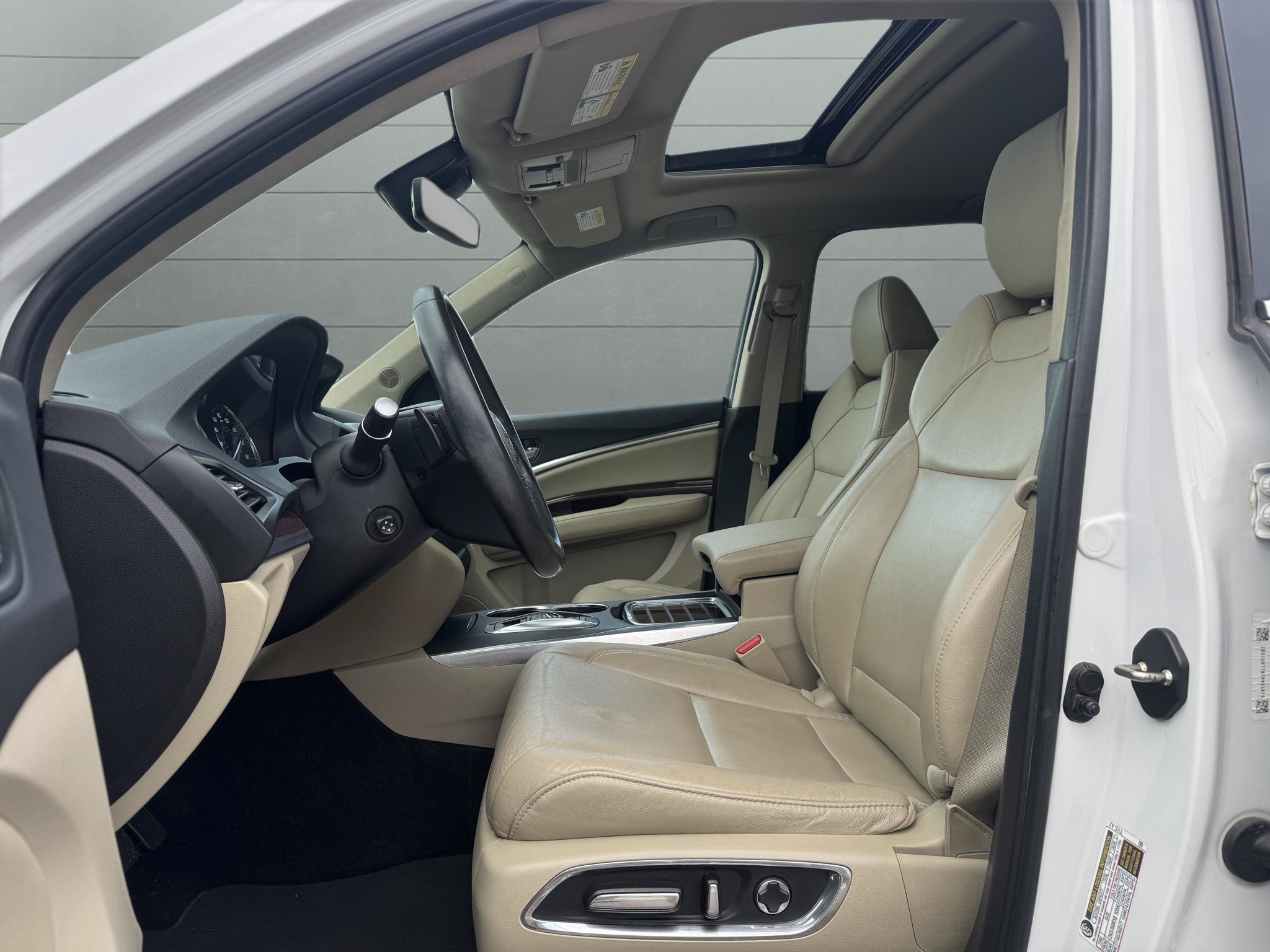 Used 2020 Acura MDX SH-AWD image 14