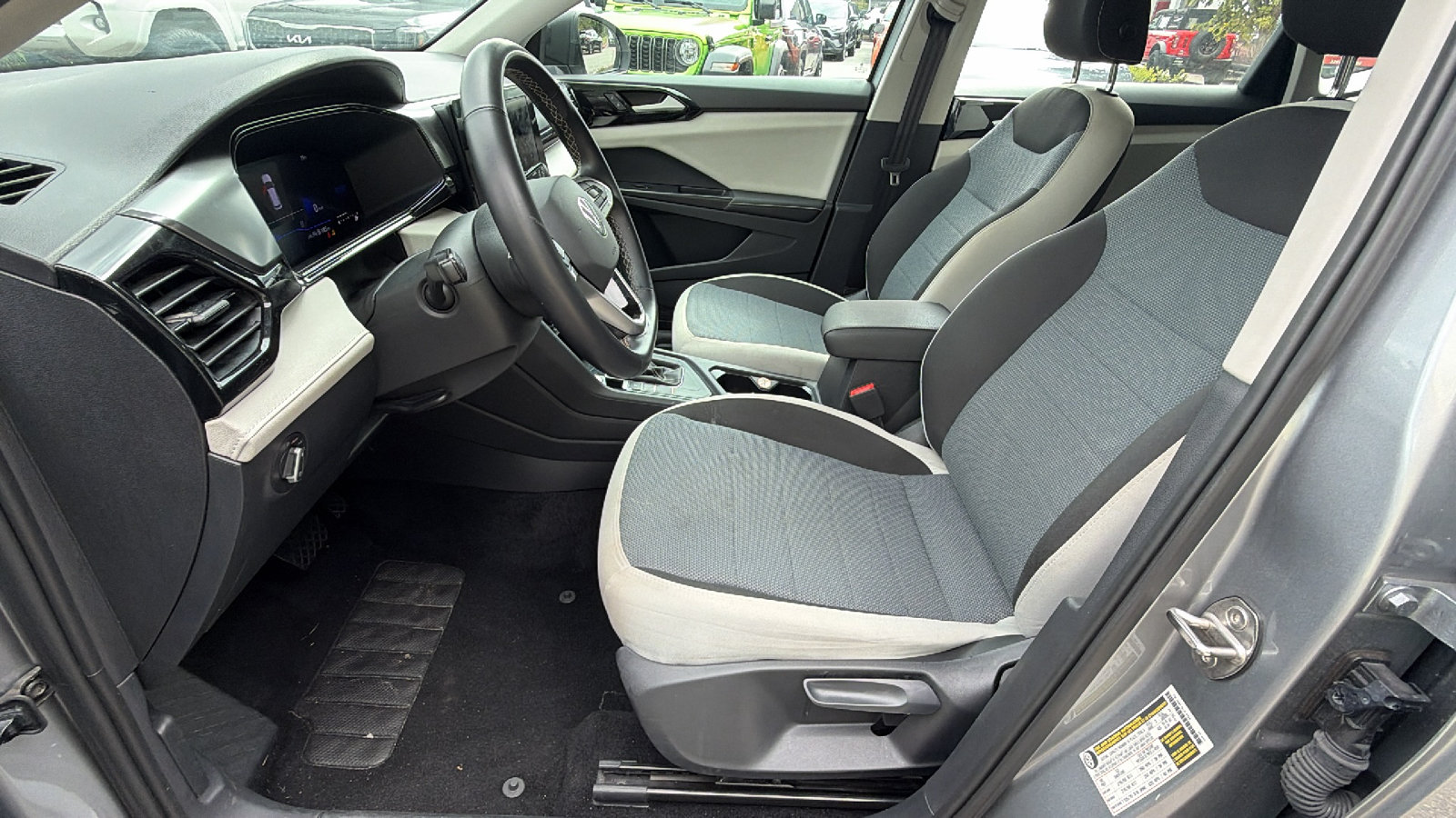 Used 2025 Volkswagen Taos S FWD image 16