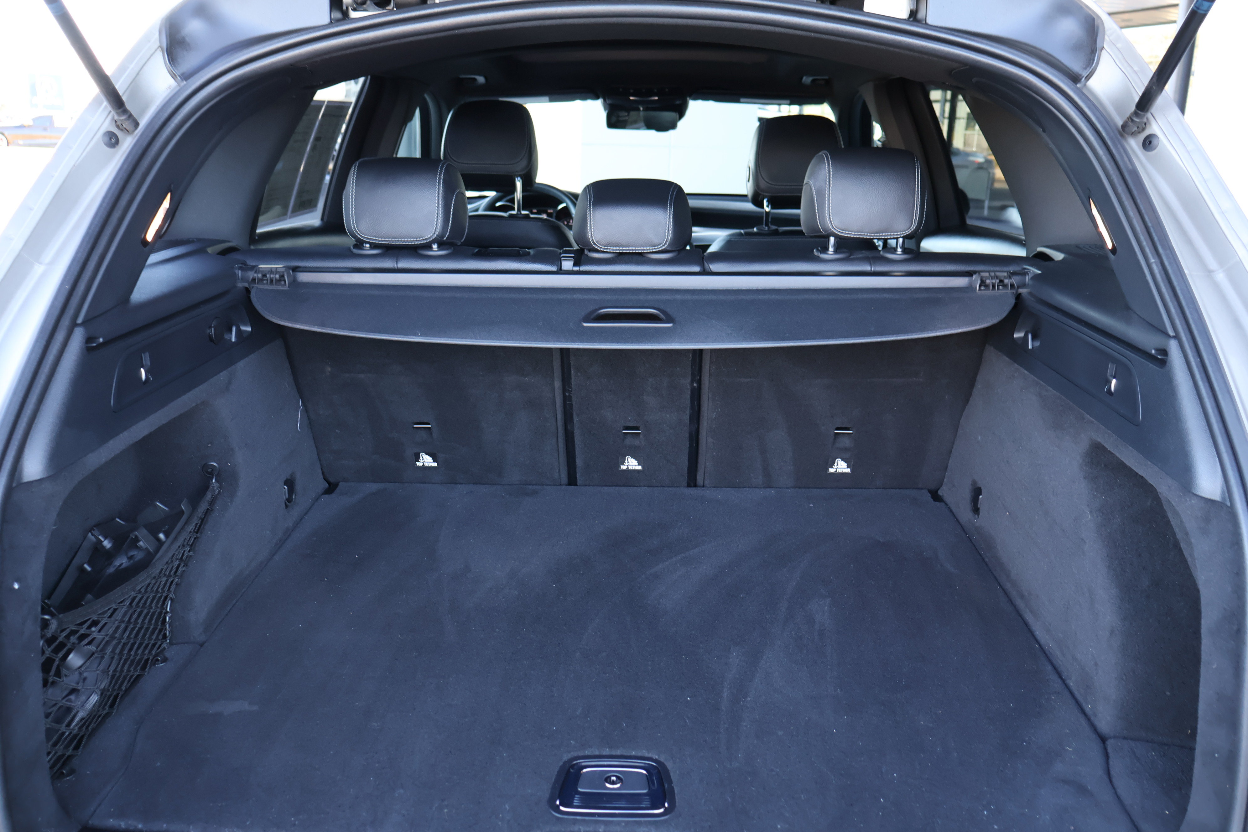 Used 2020 Mercedes-Benz GLC 300 image 23